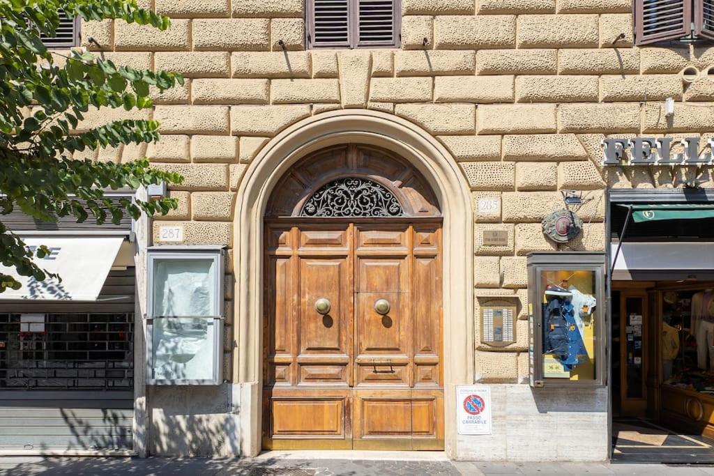 Charme E Lusso A San Pietro Rom